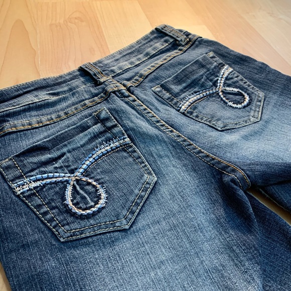 2/$20 Streetwear Society Low-rise Denim Jean Shorts - Picture 9 of 11